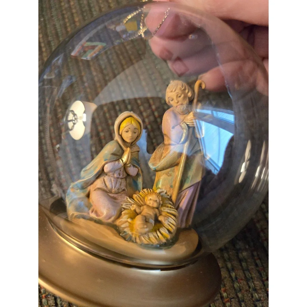 Fontanini Nativity Scene Christmas Ornament Glass Globe Holy Family - Picture 2 of 4